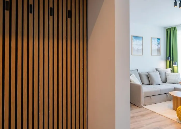 Lakefront - Pool & Panorama שיופוק